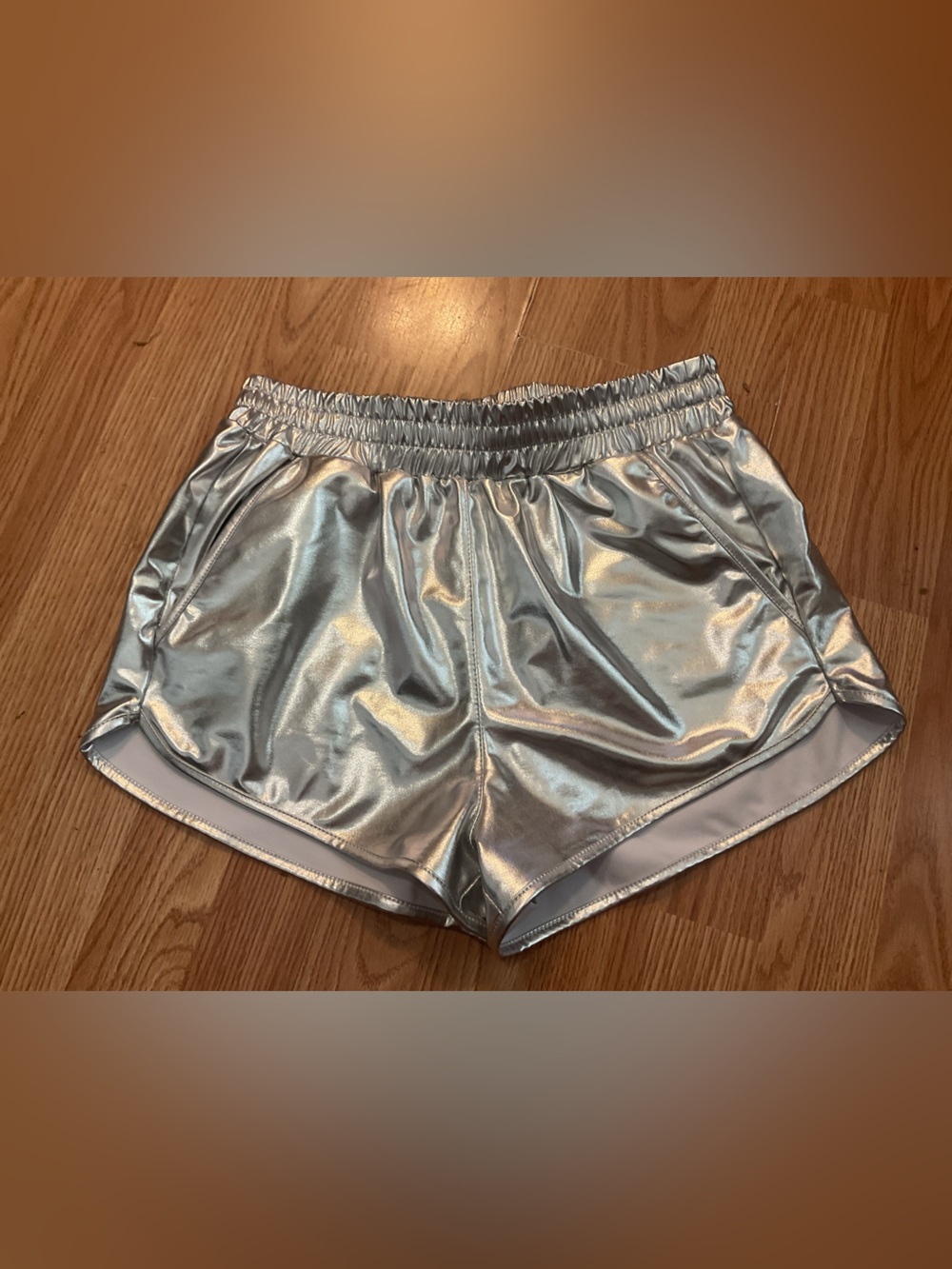 Pension Metallic Silver Women’s Athletic Shorts Sz.L.